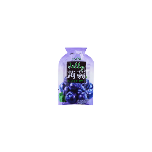 Low sugar candy — Cozzo Jelly blueberry flavour pouch with a light purple top and blueberry cluster on the front, isolated on a transparent background.

حلويات قليلة السكر — كيس جيلي كوزو بنكهة التوت الأزرق بغطاء علوي بنفسجي فاتح، مع صورة عناقيد التوت الأزرق على الواجهة، معزول على خلفية شفافة.