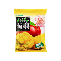 High fiber snack Cozzo konnyaku jelly mango flavour pouch, bright yellow packaging with mango cubes, “16% juice” badge, halal logo, net weight 100g.

وجبة خفيفة عالية الألياف — كيس جيلي كونياكو Cozzo بنكهة المانجو، تغليف أصفر مع مكعبات مانجو، شارة “16% عصير” وشعار حلال، الوزن 100غ.
