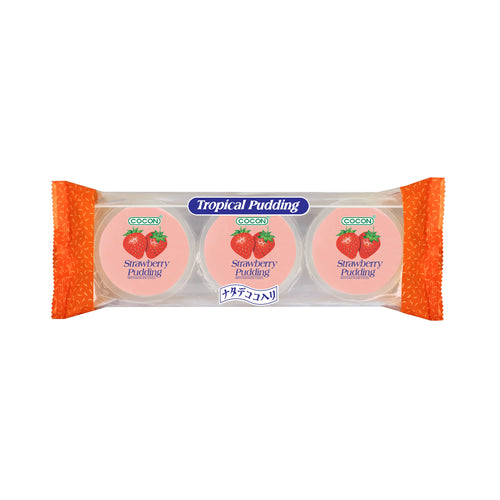 Clear wrapped COCON Tropical Pudding 3-pack with three identical cups labeled Strawberry Pudding, each lid showing two red strawberries on a pink background; Gluten free snacks سناكات خالية من الغلوتين, Low calorie snacks سناكات قليلة السعرات.