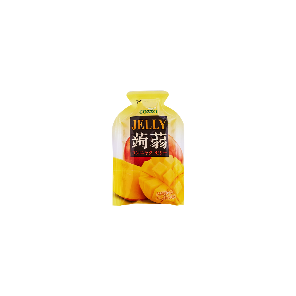 Low sugar candy — Cozzo Jelly mango flavour pouch with a bright yelliw top and mango fruit image on the front, isolated on a transparent background.

حلويات قليلة السكر — كيس جيلي كوزو بنكهة منجا بغطاء علوي أزرق، مع صورة فاكهة منجا على الواجهة، معزول على خلفية شفافة.